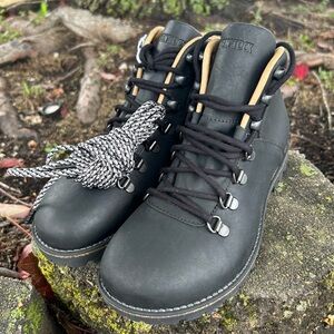 NWOB Birkenstock Jackson nubuck leather boots sz Ladies 6